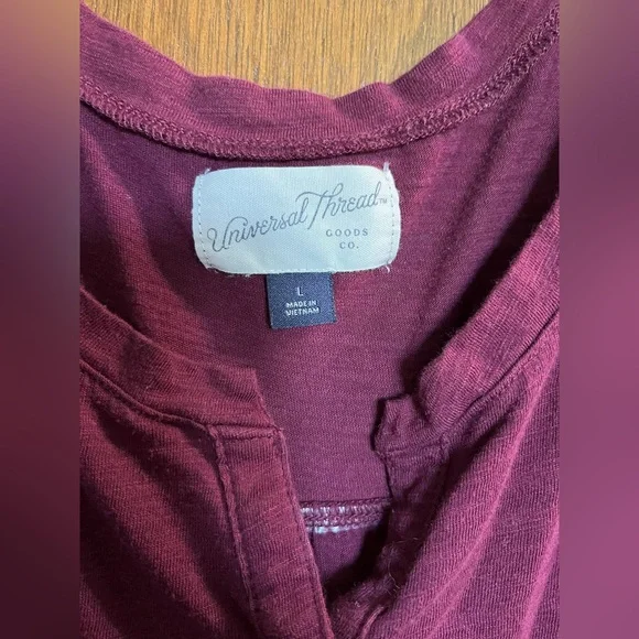 Universal Thread Maroon Tank Top Size Large - Picture 2 of 3